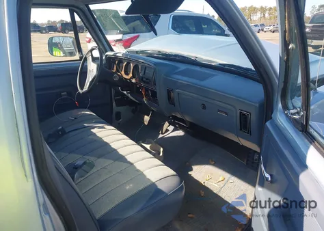 1989 Dodge D-Series D100 z USA, uszkodzony, nr VIN 1B7FE06XXKS084271